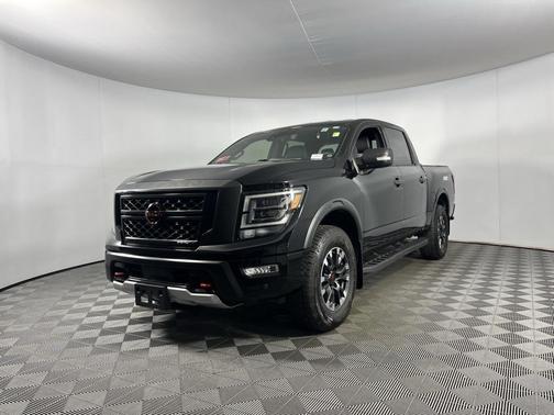 2023 Nissan Titan PRO-4X
