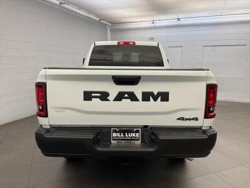 2025 RAM 2500 Tradesman Crew Cab 4x4 6'4' Box