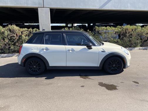 2015 MINI Hardtop Cooper