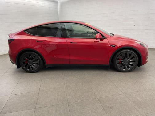 Red Multi-Coat 2023 Tesla Model Y Performance Dual Motor All-Wheel Drive