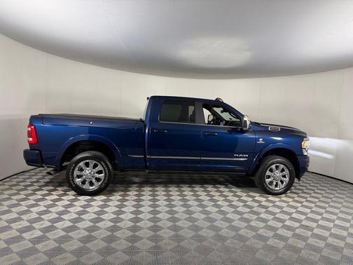Patriot Blue Pearlcoat 2024 RAM 3500 Limited Crew Cab 4x4 6'4' Box