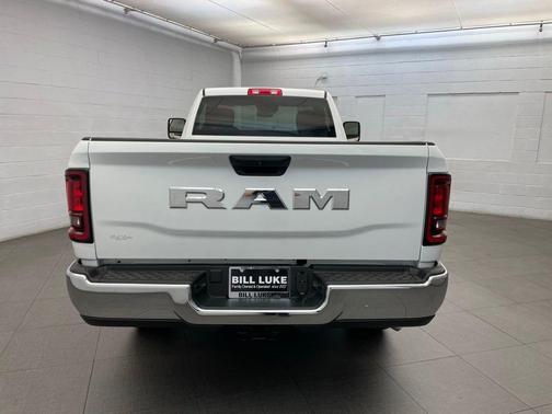 Bright White Clearcoat 2026 RAM 2500 Tradesman Regular Cab 4x2 8' Box