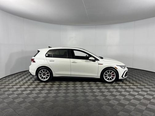 2022 Volkswagen Golf GTI 2.0T S DSG
