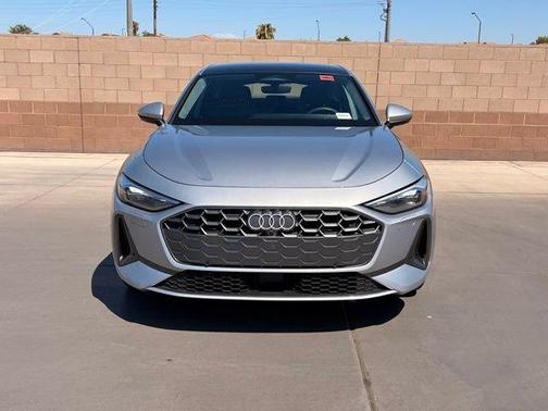 Florett Silver Metallic 2025 Audi A5 Premium TFSI quattro S tronic