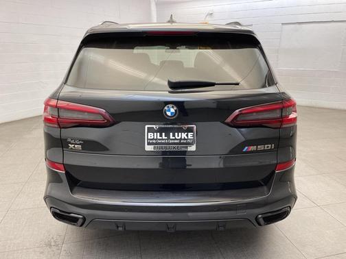 2023 BMW X5 M50i