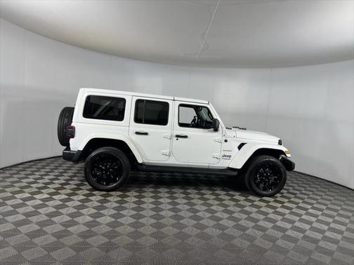 2022 Jeep Wrangler Unlimited 4xe Sahara