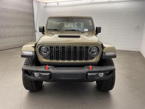 2025 Jeep Gladiator Mojave X