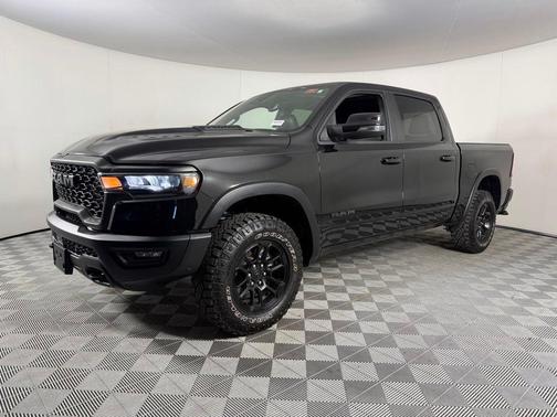 Diamond Black Crystal Pearlcoat 2025 RAM 1500 Rebel