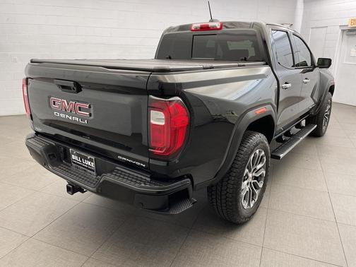 2024 GMC Canyon Denali