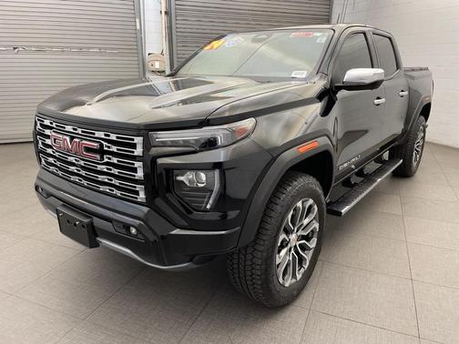 2024 GMC Canyon Denali