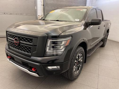 2023 Nissan Titan PRO-4X