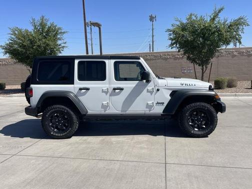 2023 Jeep Wrangler 4xe Willys