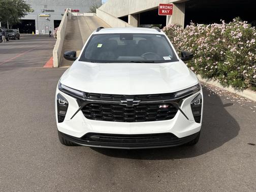 2025 Chevrolet Trax FWD 2RS