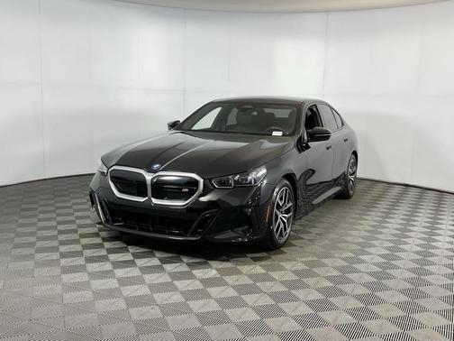 2024 BMW i5 M60