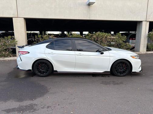 2020 Toyota Camry TRD