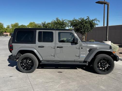 2023 Jeep Wrangler 4xe Sahara