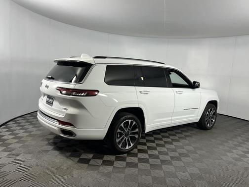 2022 Jeep Grand Cherokee L Overland
