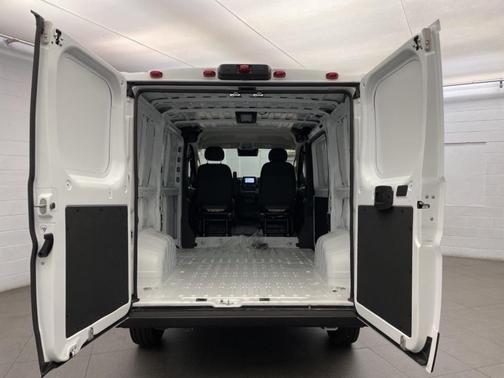 2026 RAM ProMaster 1500 Low Roof
