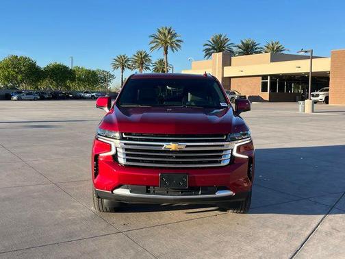 2024 Chevrolet Suburban 4WD High Country