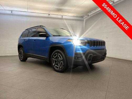 2026 Jeep Cherokee Laredo 4x4