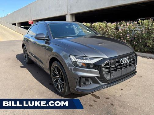 Daytona Gray Pearl Effect 2021 Audi Q8 55 Premium Plus