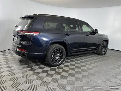 2024 Jeep Grand Cherokee L Summit Reserve