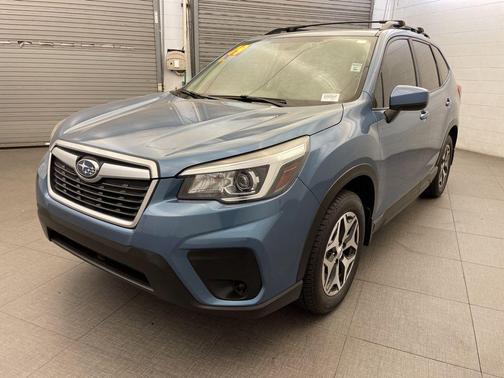 Horizon Blue 2019 Subaru Forester Premium
