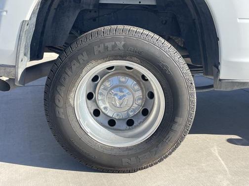 2025 RAM 3500 Tradesman Crew Cab 4x4 8' Box