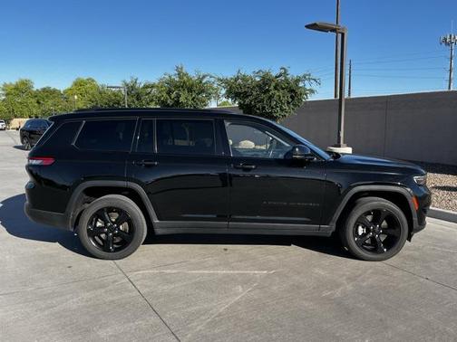 2022 Jeep Grand Cherokee L Altitude