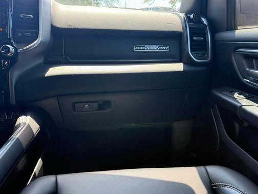 Billet Silver Metallic 2024 RAM 1500 Big Horn/Lone Star