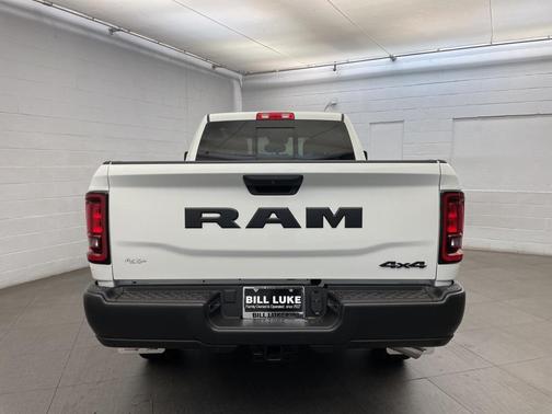 2026 RAM 2500 Tradesman Crew Cab 4x4 6'4' Box