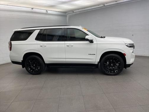 2023 Chevrolet Tahoe 2WD RST