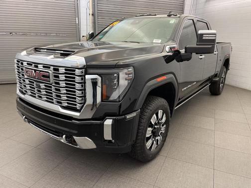 2024 GMC Sierra 3500 Denali