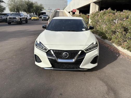 2022 Nissan Maxima SV Xtronic CVT