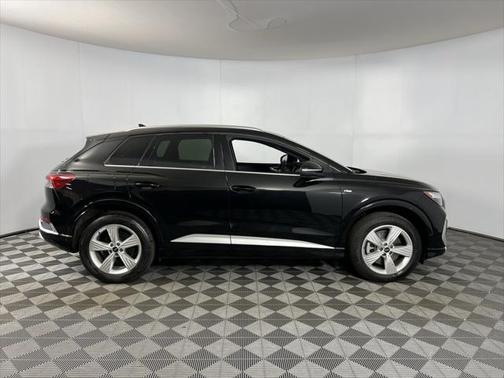 2024 Audi Q4 e-tron Premium Plus 50 quattro