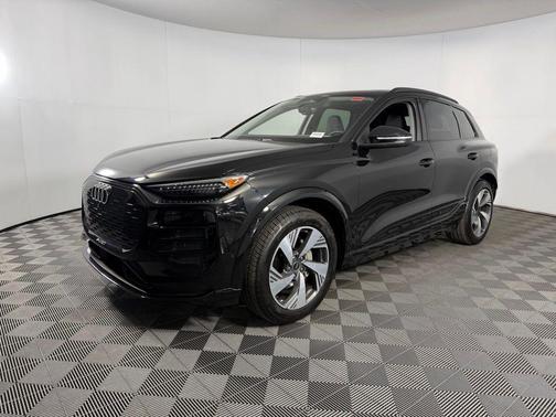 2025 Audi Q6 e-tron Prestige quattro