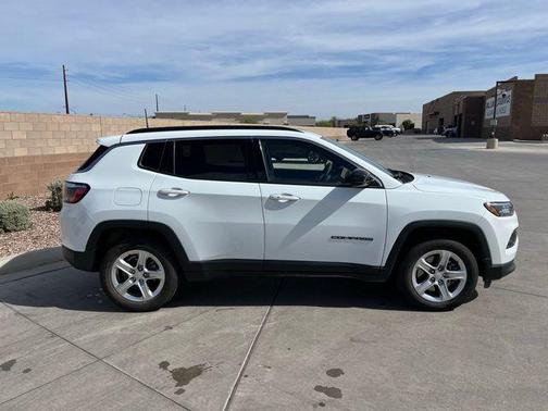 2024 Jeep Compass Latitude