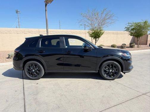 2025 Honda HR-V AWD Sport