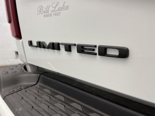 2026 RAM 3500 Limited