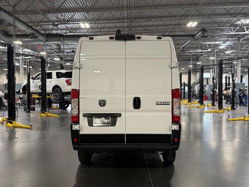 Bright White 2026 RAM ProMaster 2500 Tradesman
