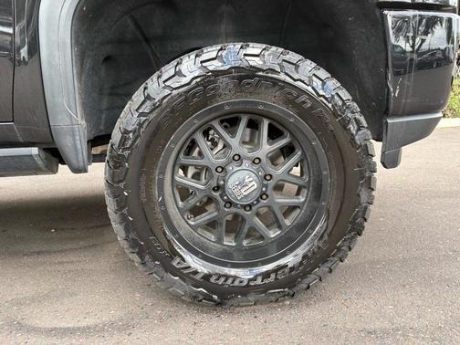 2022 GMC Sierra 2500 AT4