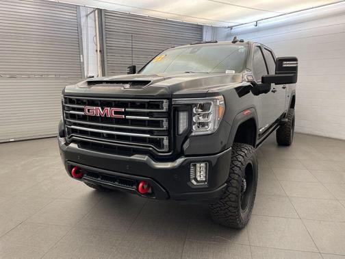 2022 GMC Sierra 2500 AT4