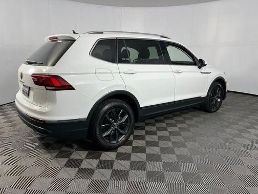 2024 Volkswagen Tiguan 2.0T Wolfsburg Edition