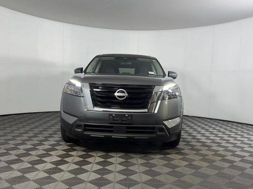 Gun Metallic 2025 Nissan Pathfinder SV FWD