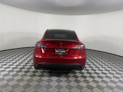 2024 Tesla Model Y Long Range Dual Motor All-Wheel Drive