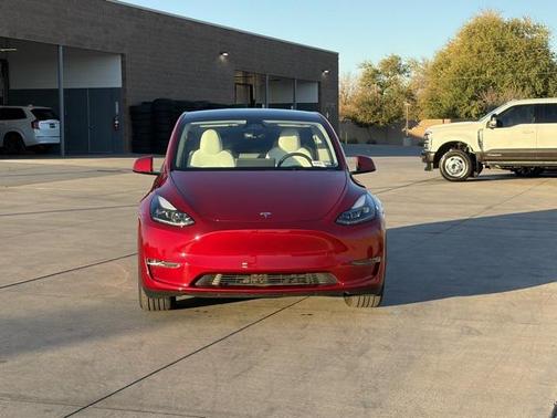 2024 Tesla Model Y Long Range Dual Motor All-Wheel Drive