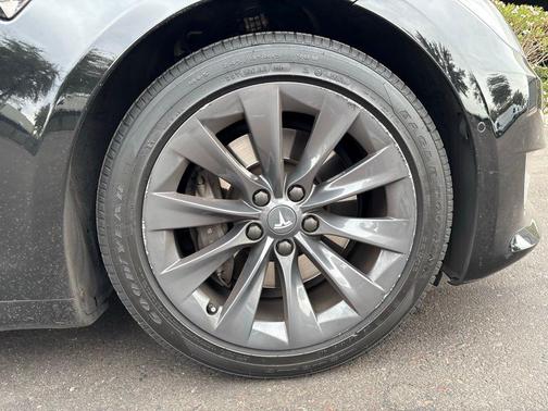 2017 Tesla Model S 75