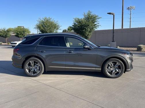 2024 Genesis Electrified GV70 Advanced AWD