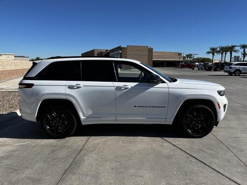 2024 Jeep Grand Cherokee 4xe Anniversary Edition