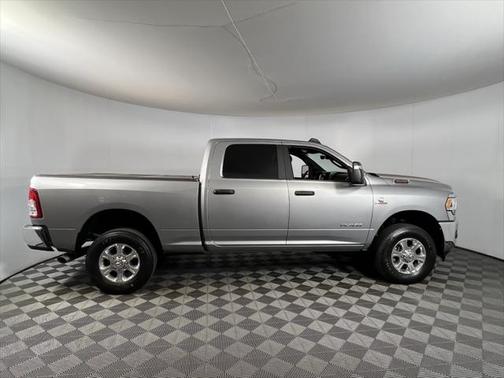2024 RAM 3500 Big Horn Crew Cab 4x4 6'4' Box